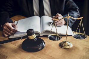 How Much Does a Lawyer Cost
